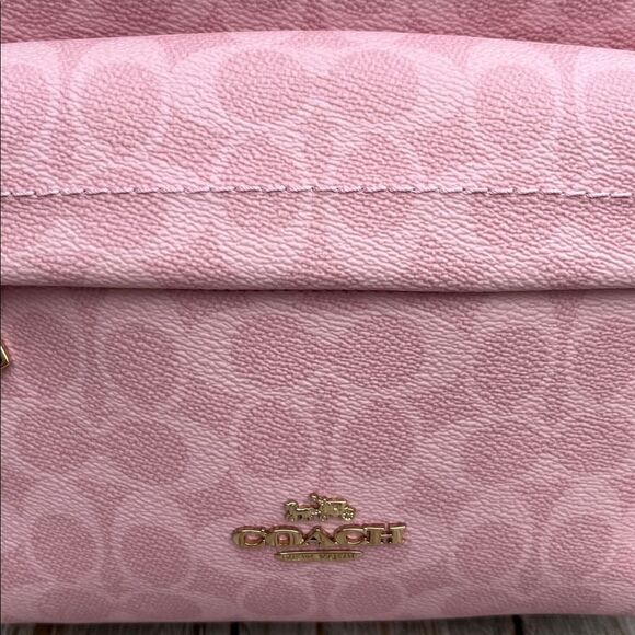 Coach Taylor Small Backpack In Signature Canvas With Charms Bag Powder Pink main image 10